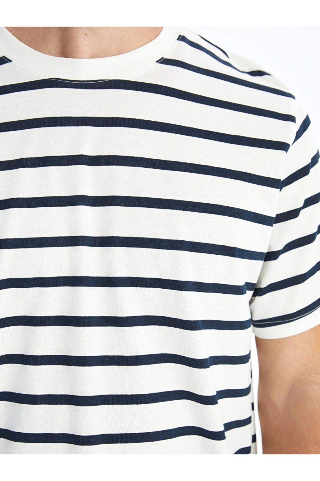 XSIDE Bisiklet Yaka Kısa Kollu Çizgili Penye Erkek Tişört