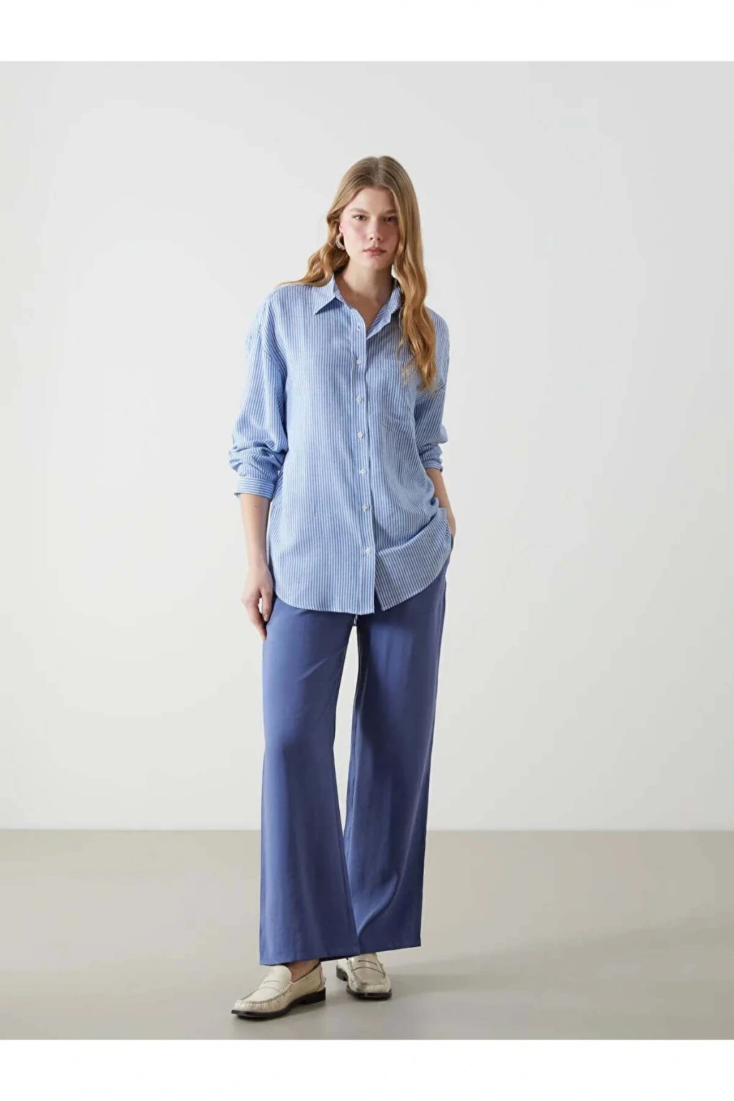 XSIDE Mavi Çizgili Keten Karışımlı Oversize Kadın Gömlek