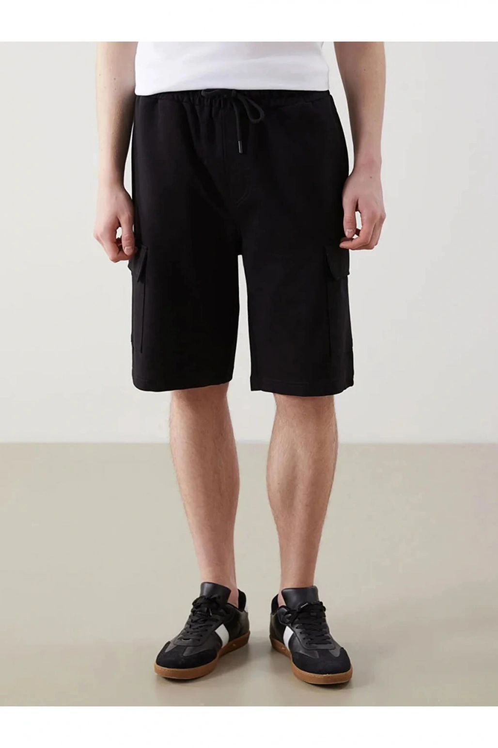 XSIDE Siyah Slim Fit Erkek Kargo Şort