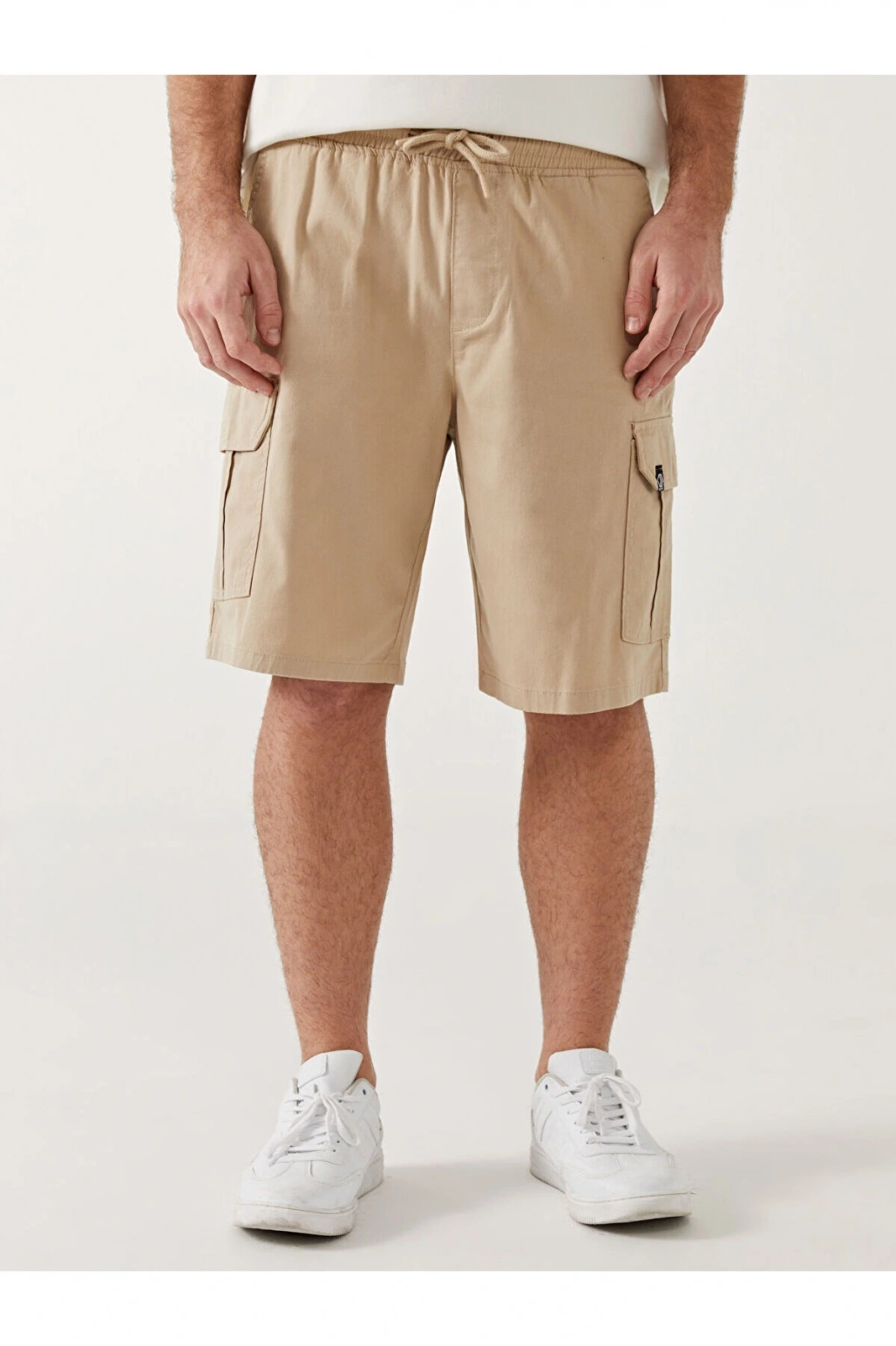 XSIDE Standart Kalıp Gabardin Erkek Kargo Şort