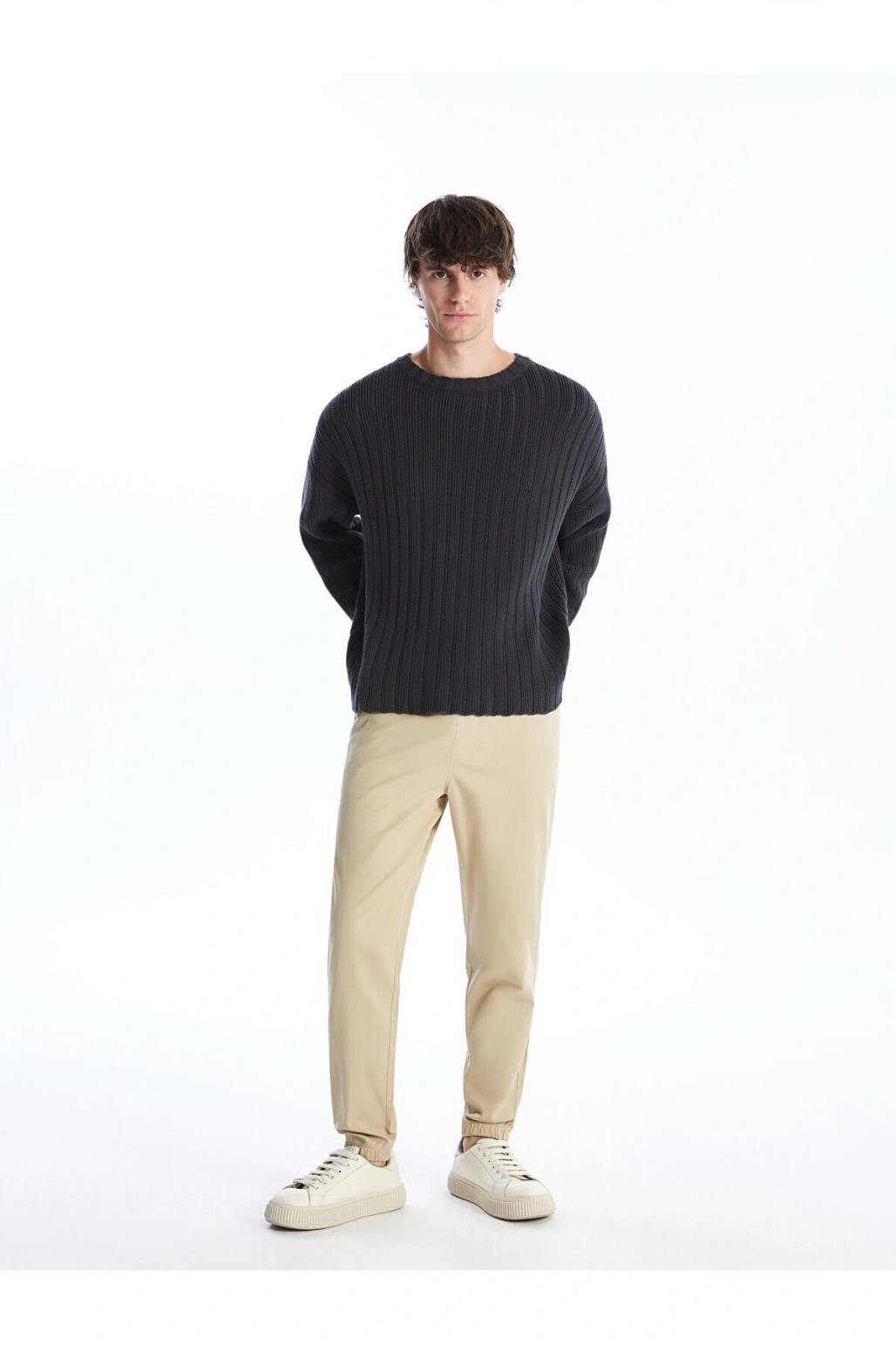 Yeni Sezon Standart Kalip Gabardin Erkek Jogger Pantolon - W42232Z8