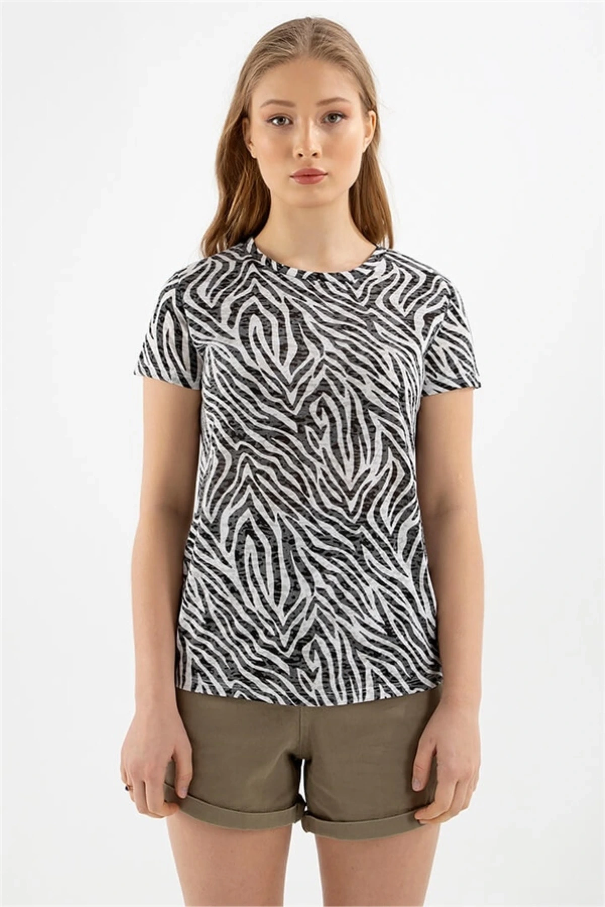 22y0056k1 Kadın T-shirt Siyah