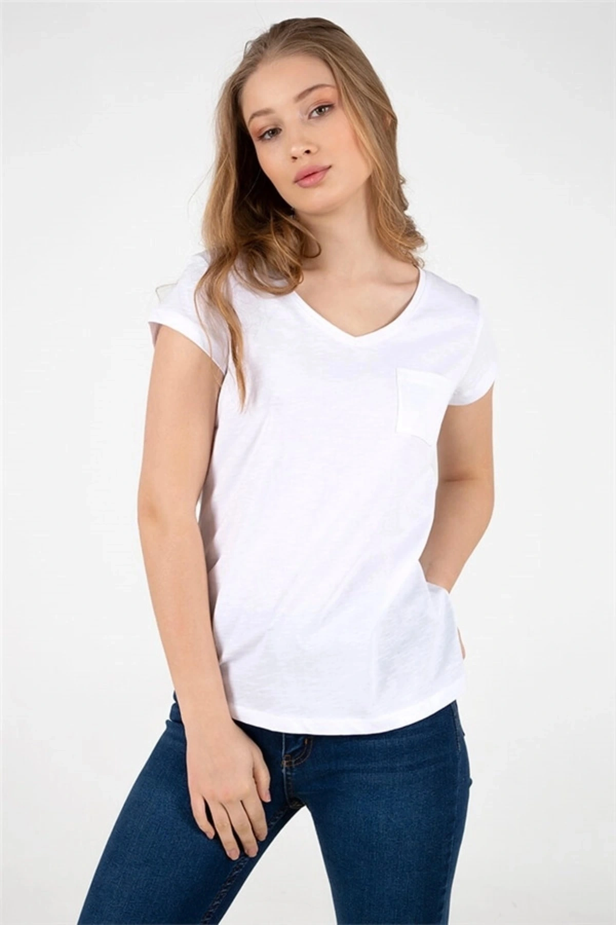 22y0147k1 Kadın T-shirt Beyaz