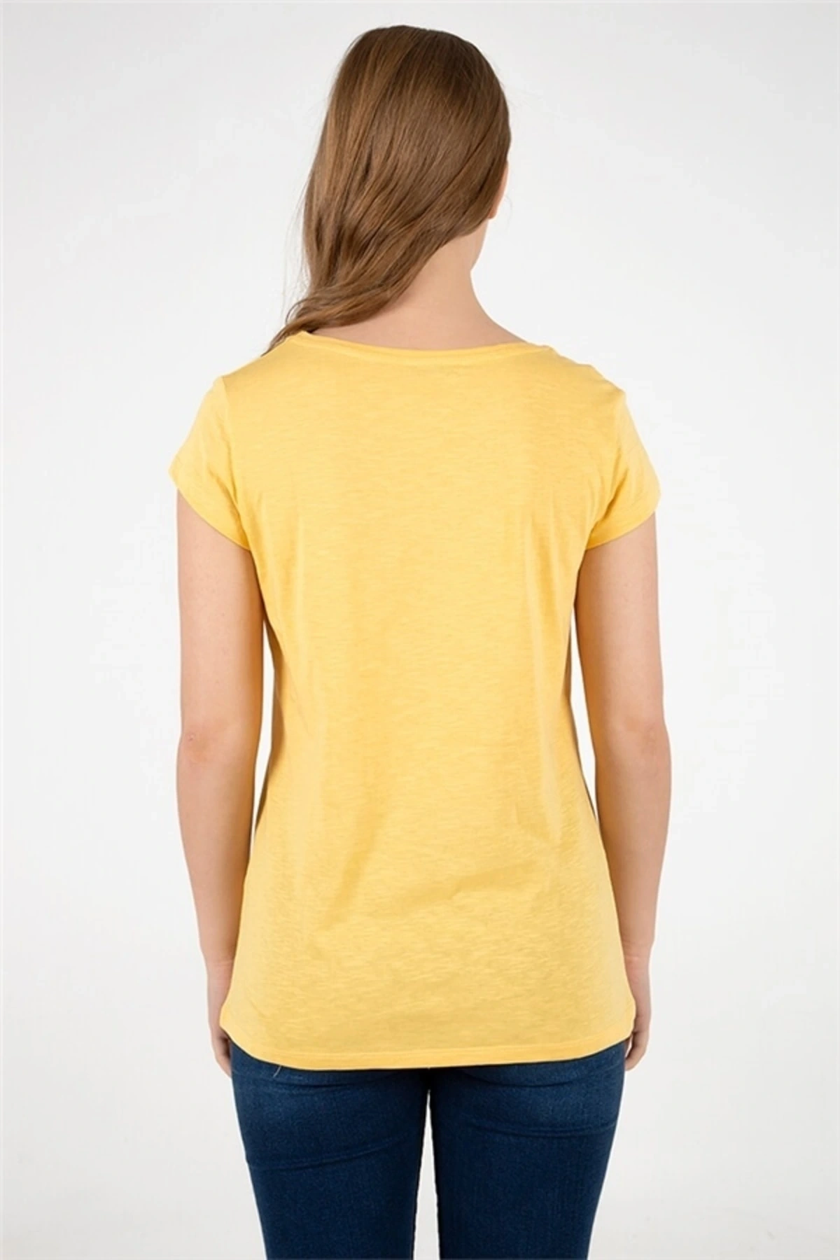 22y0147k1 Kadın T-shirt Sarı