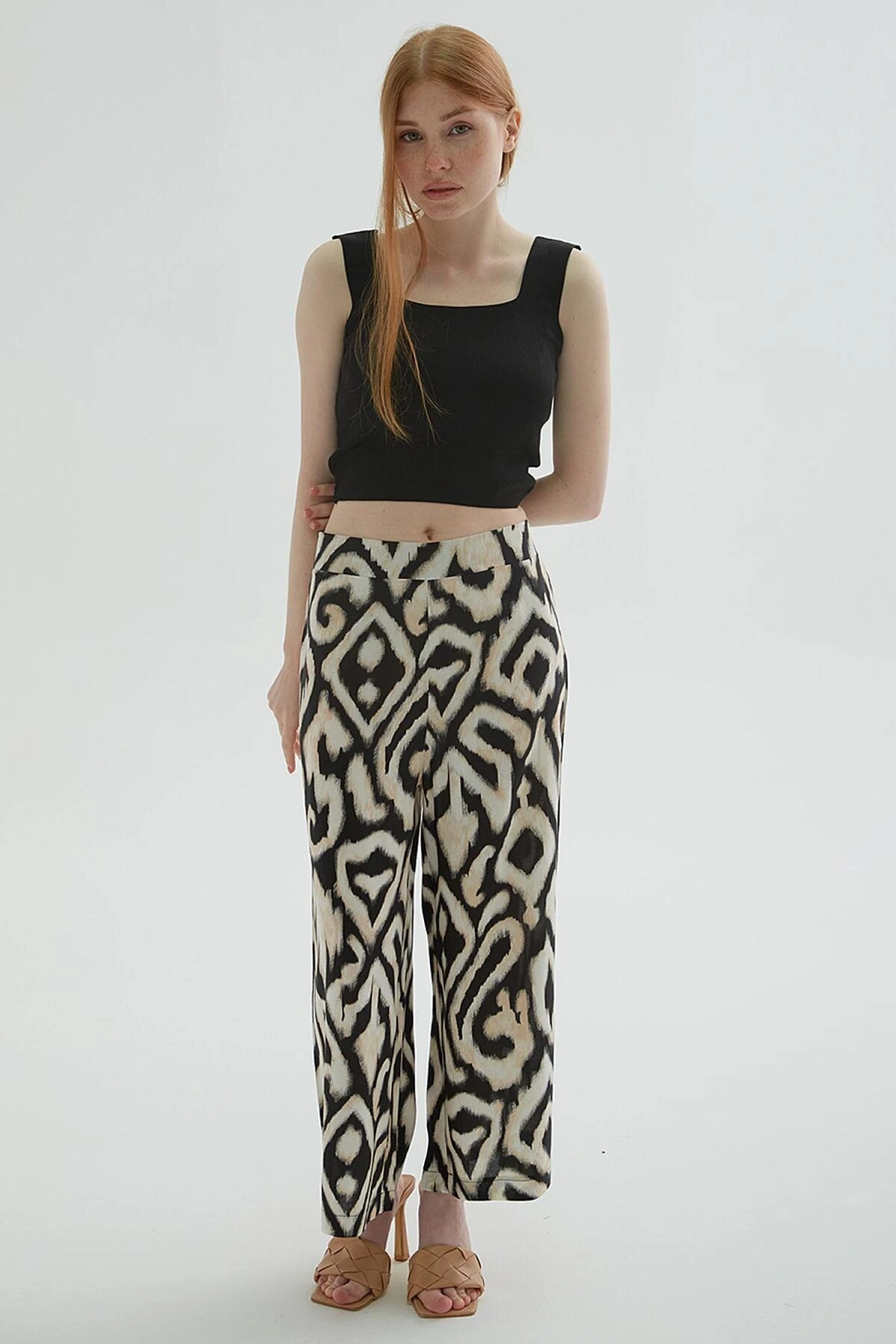 24y0848k1 Kadın Desenli Crop Pantolon