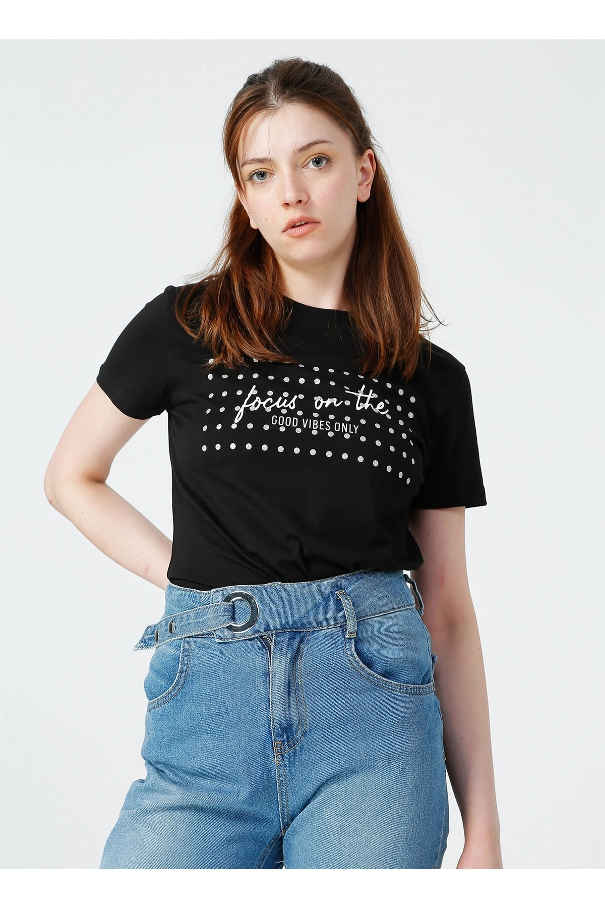 Pamuk Bisiklet Yaka Kısa Kollu Standart Fit Baskılı Siyah Kadınt-shirt