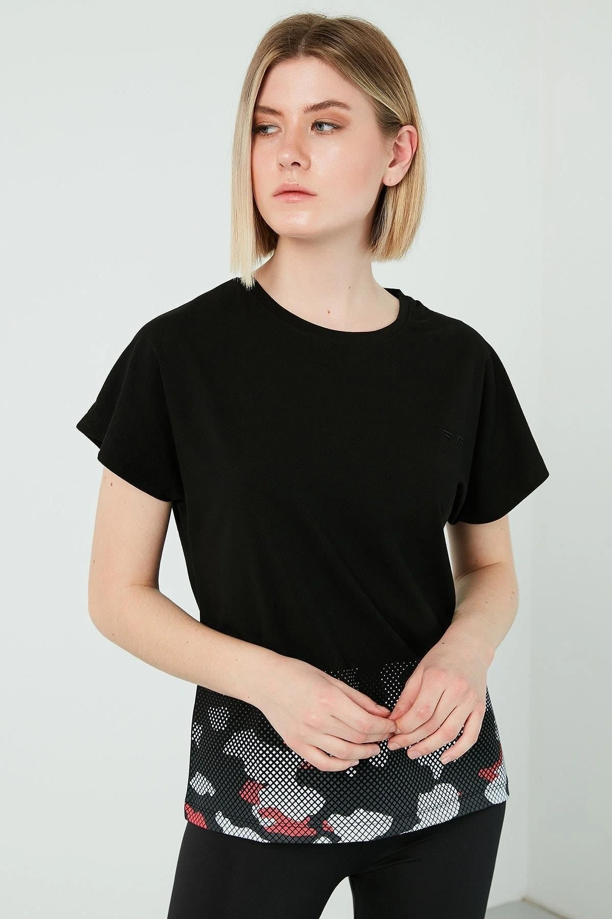 Slim Fit Baskılı Bisiklet Yaka Pamuklu T Shirt Kadın