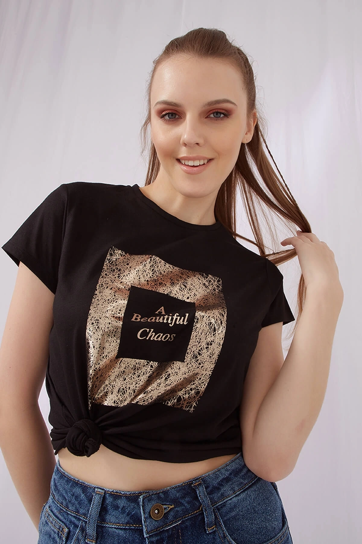 Bisiklet Yaka Kısa Kol Cepsiz Baskılı Siyah Kadın T-shirt