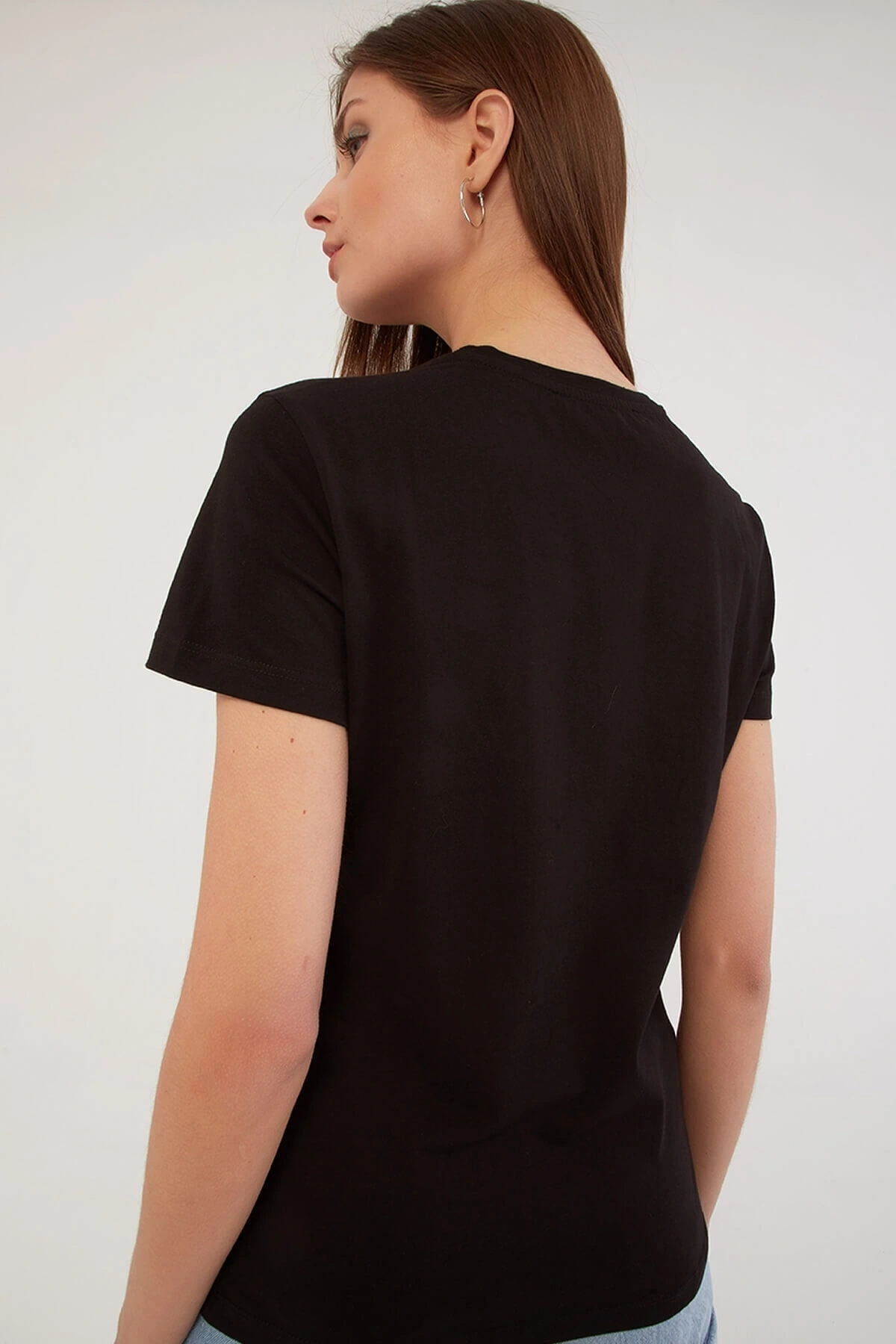 Siyah Bisiklet Yaka Baskılı T-shirt