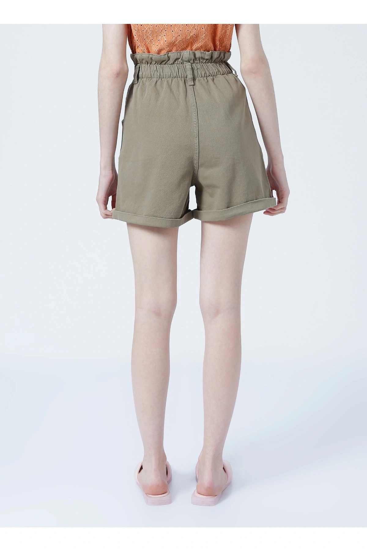 22y0542k1 Yüksek Bel Mom Fit Düz Haki Kadın Şort