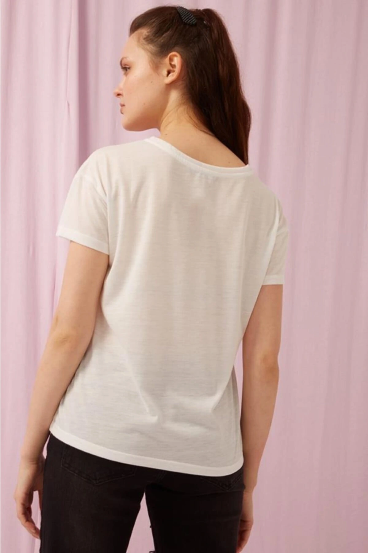 Bisiklet Yaka Skinny Fit Baskılı Bej Kadın T-shirt