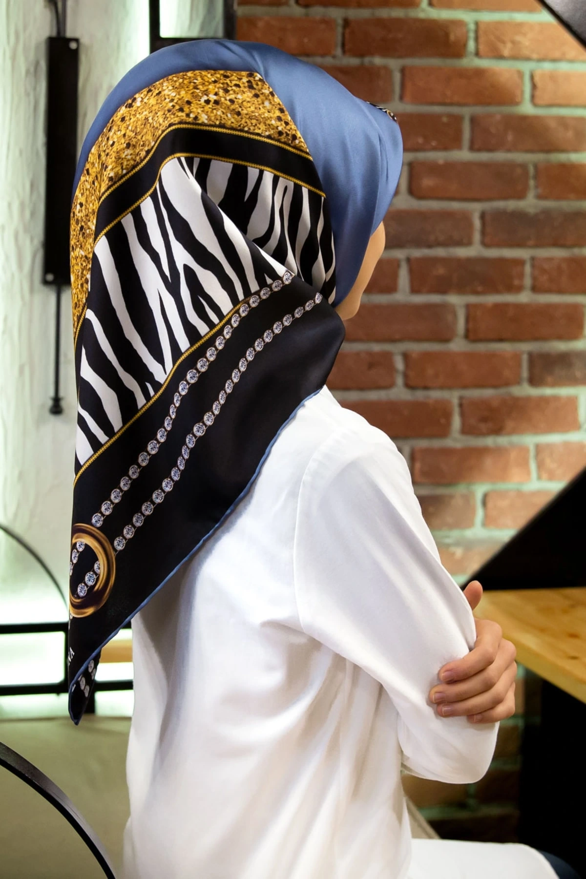 Kadın Twill Ipek Eşarp Füme Siyah