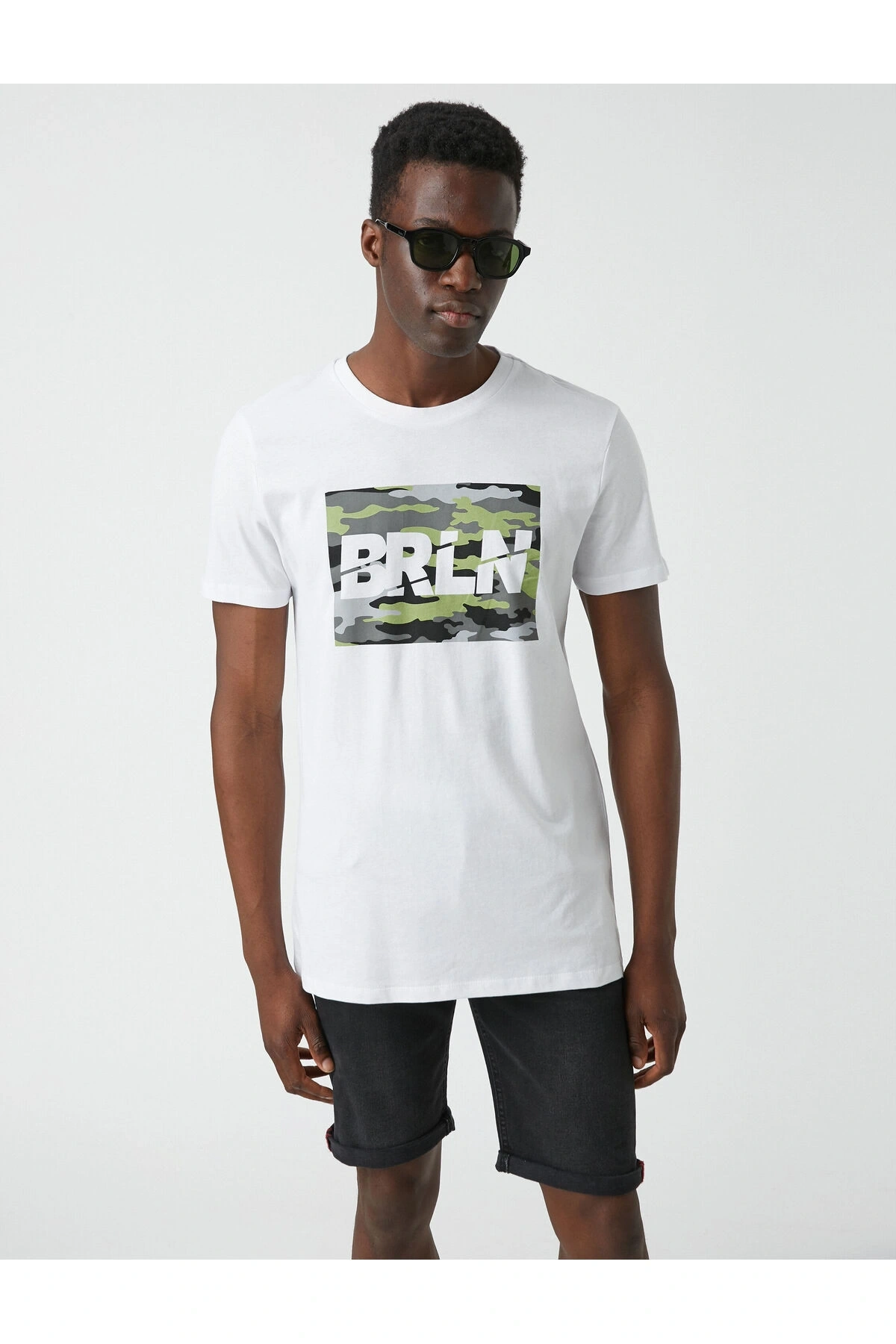 Kamuflaj Baskılı Tişört