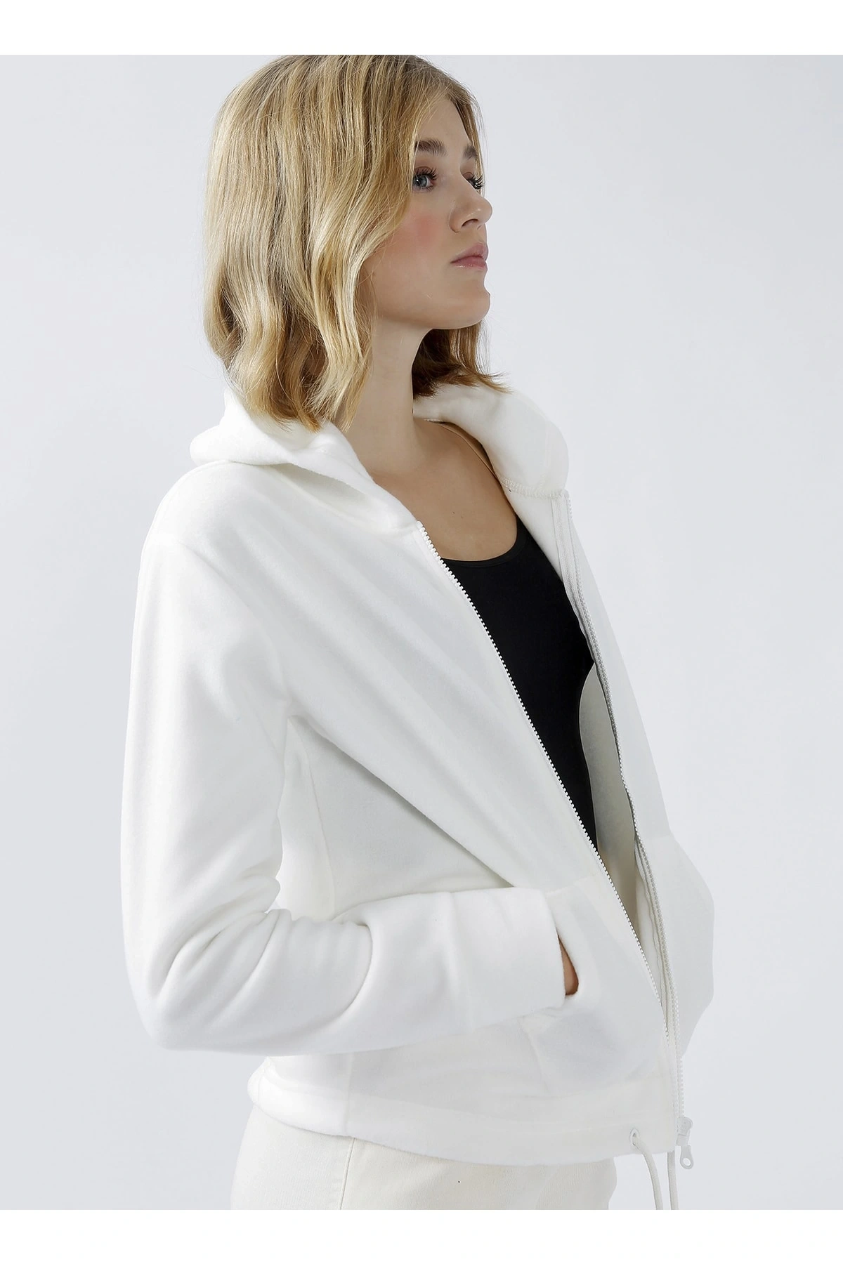 Ekru Kadın Sweatshirt