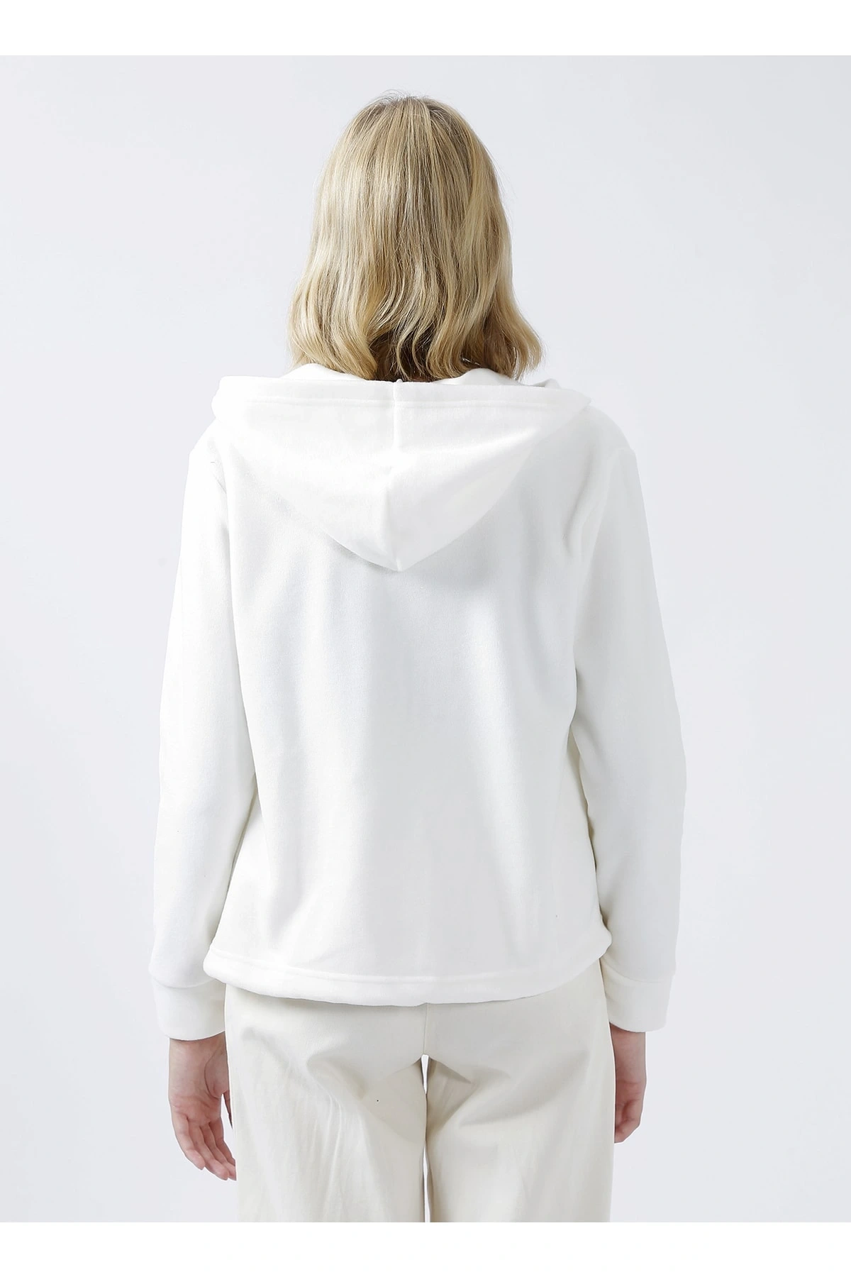 Ekru Kadın Sweatshirt