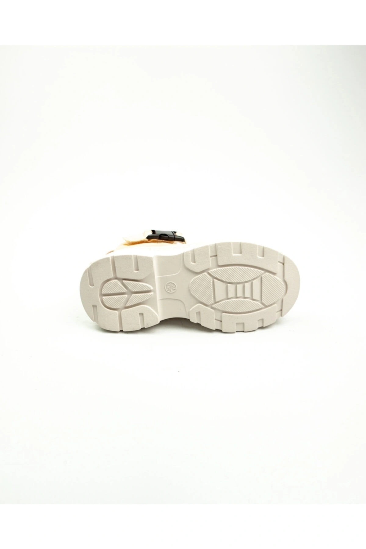 946. P21k. 201 Bambu Bej Kız Çocuk Bot