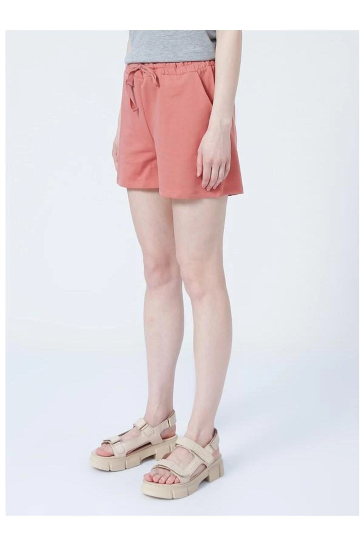 22y0655k1 Lastikli Rahat Kalıp Düz Pembe Kadın Şort