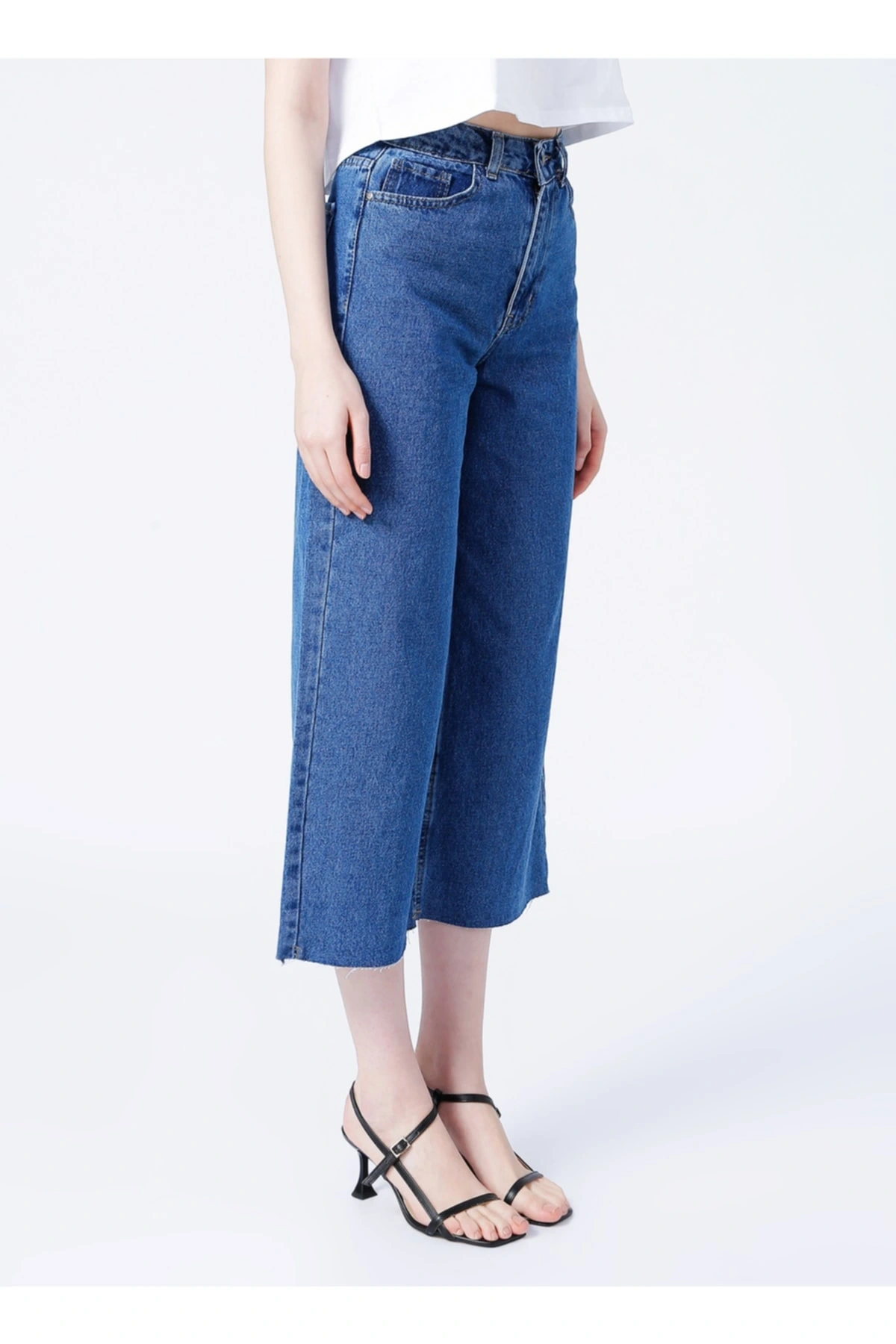 22y0491k1 Yüksek Bel Bol Kesim Mavi Kadın Denim Pantolon