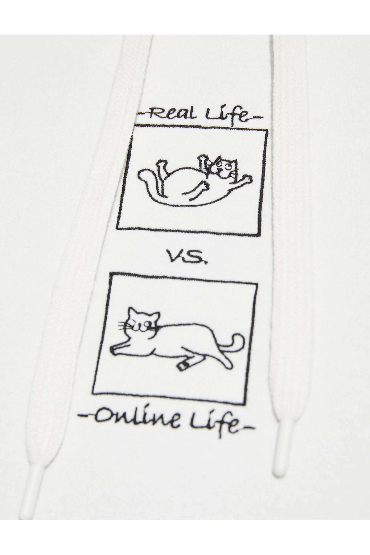 Kapüşonlu Sweatshirt Nakışlı Kanguru Cepli Uzun Kollu