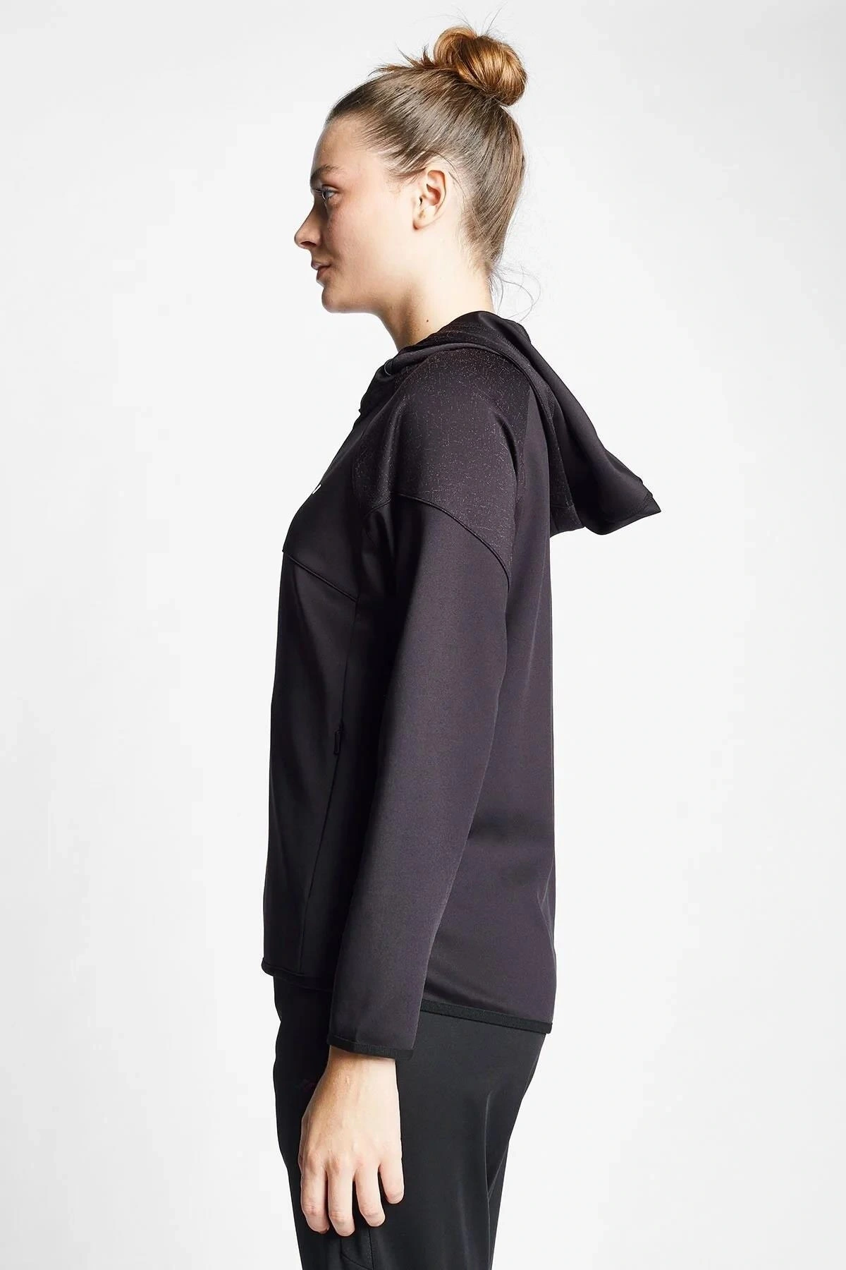 24B-2001 KADIN KOŞU FERMUARLI KAPÜŞONLU ÜST