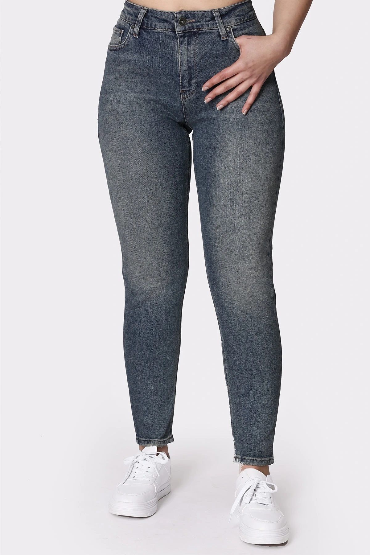 Kadın Koyu Mavi Denim Pantolon