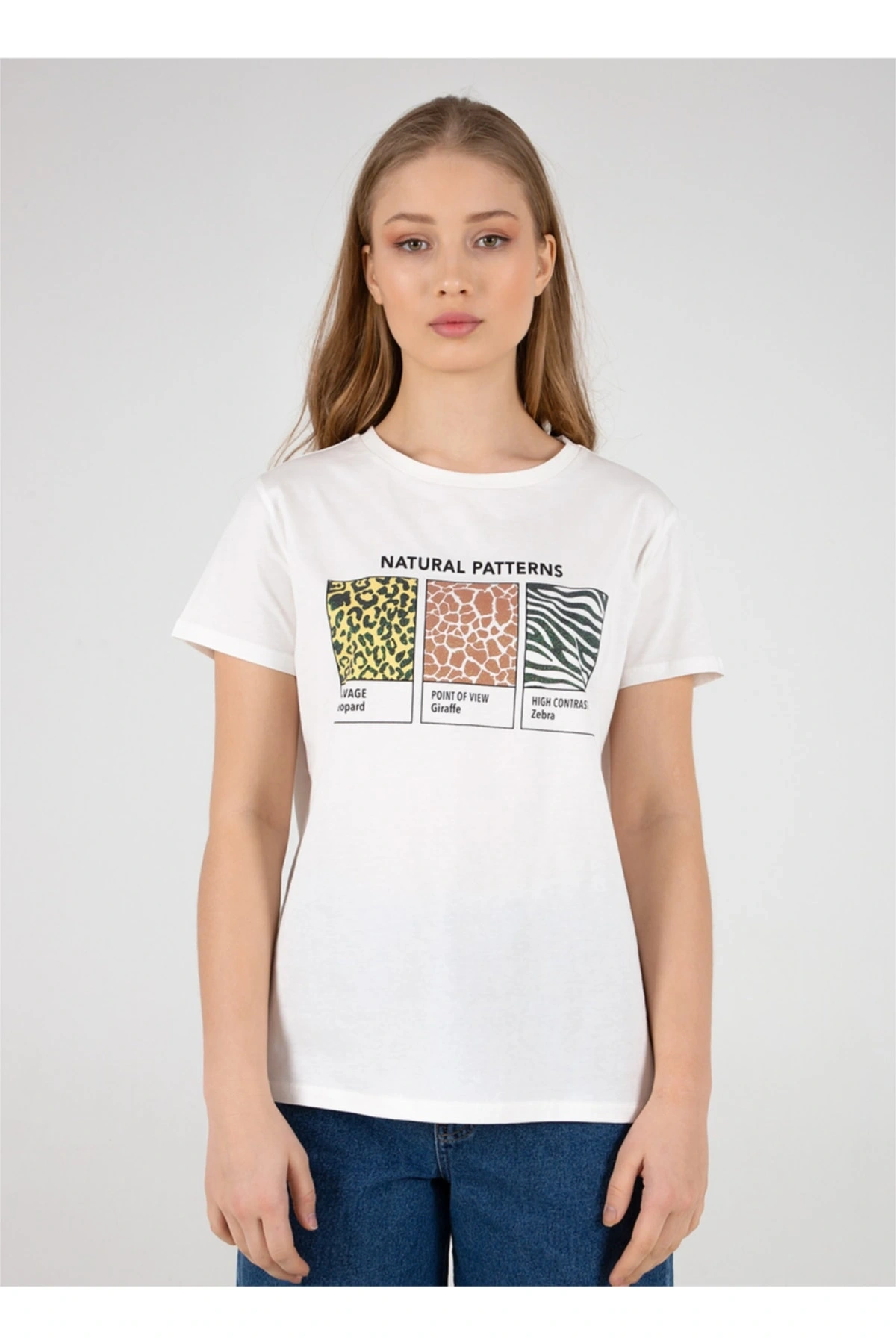 22y0654k1 Bisiklet Yakakısa Kollu Normal Kalıp Baskılı Beyaz Kadın T-shirt