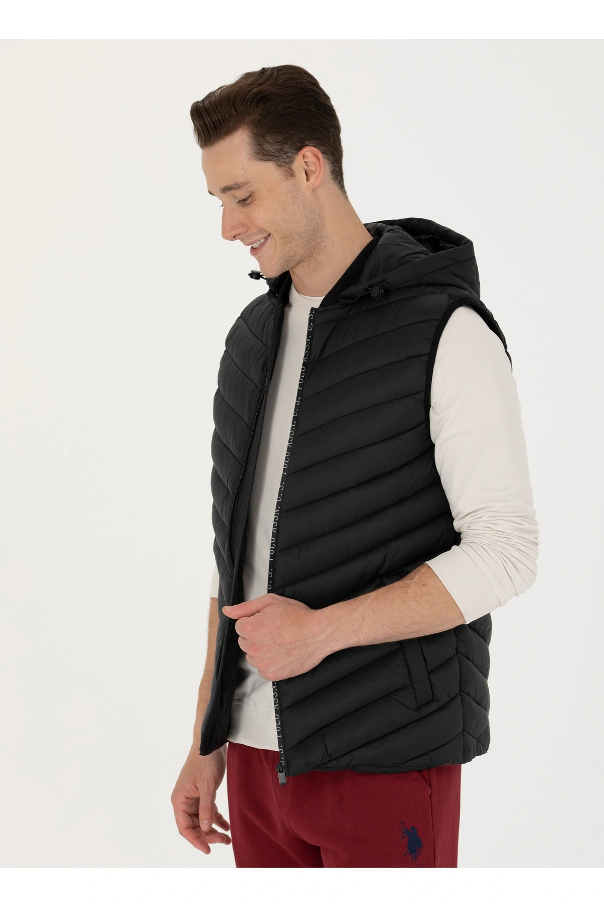 U.S. Polo Assn. Siyah Erkek Yelek JACO23K