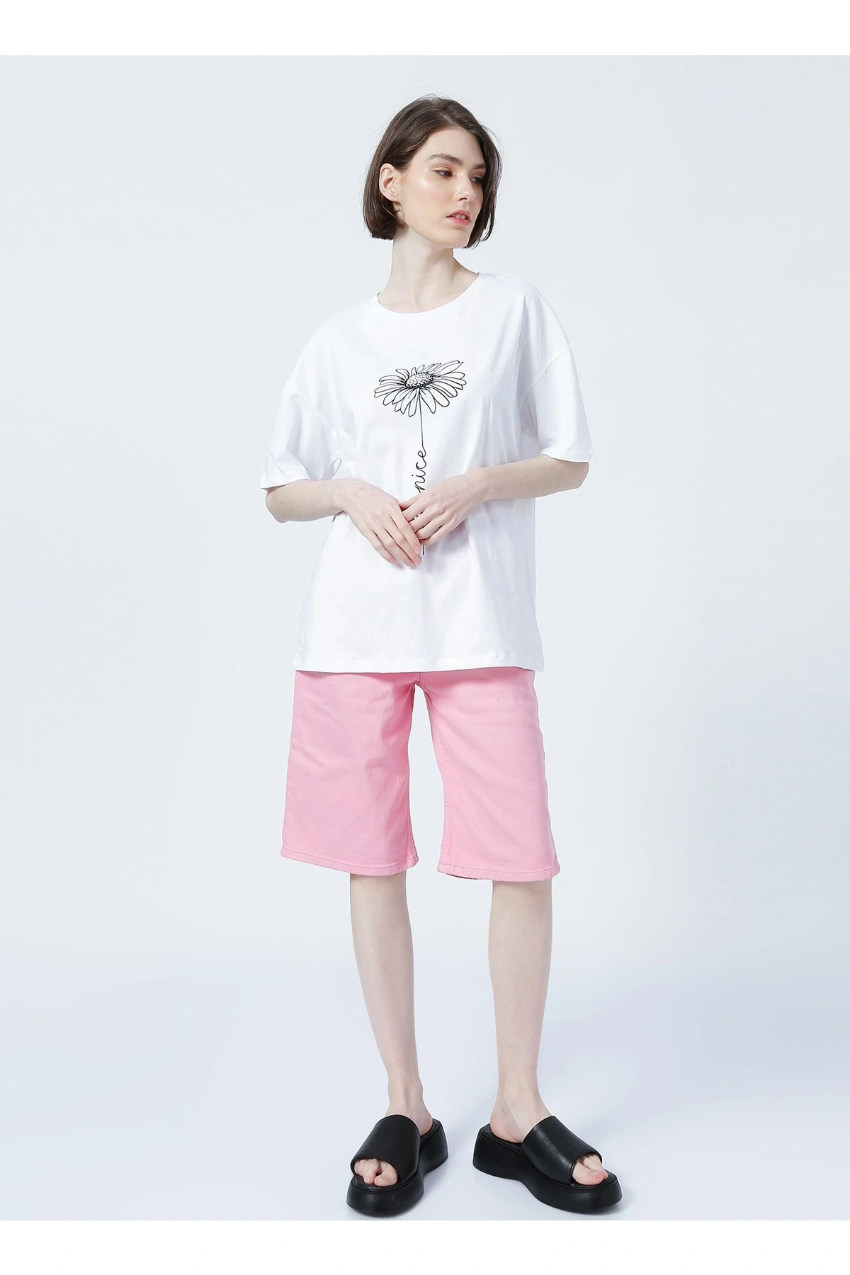 22y0402k1 Bisiklet Yaka Relaxed Baskılı Beyaz Kadın T-shirt