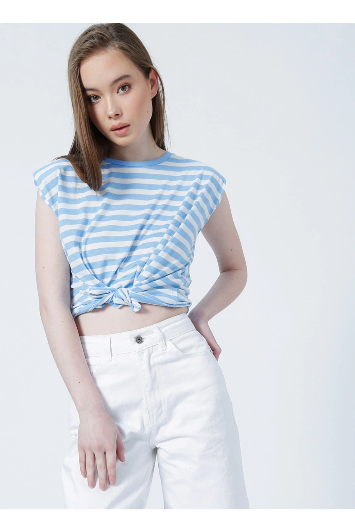 22y0058k1 Bisiklet Yakakolsuz Normal Kalıp Çizgili Mavi Kadınt-shirt