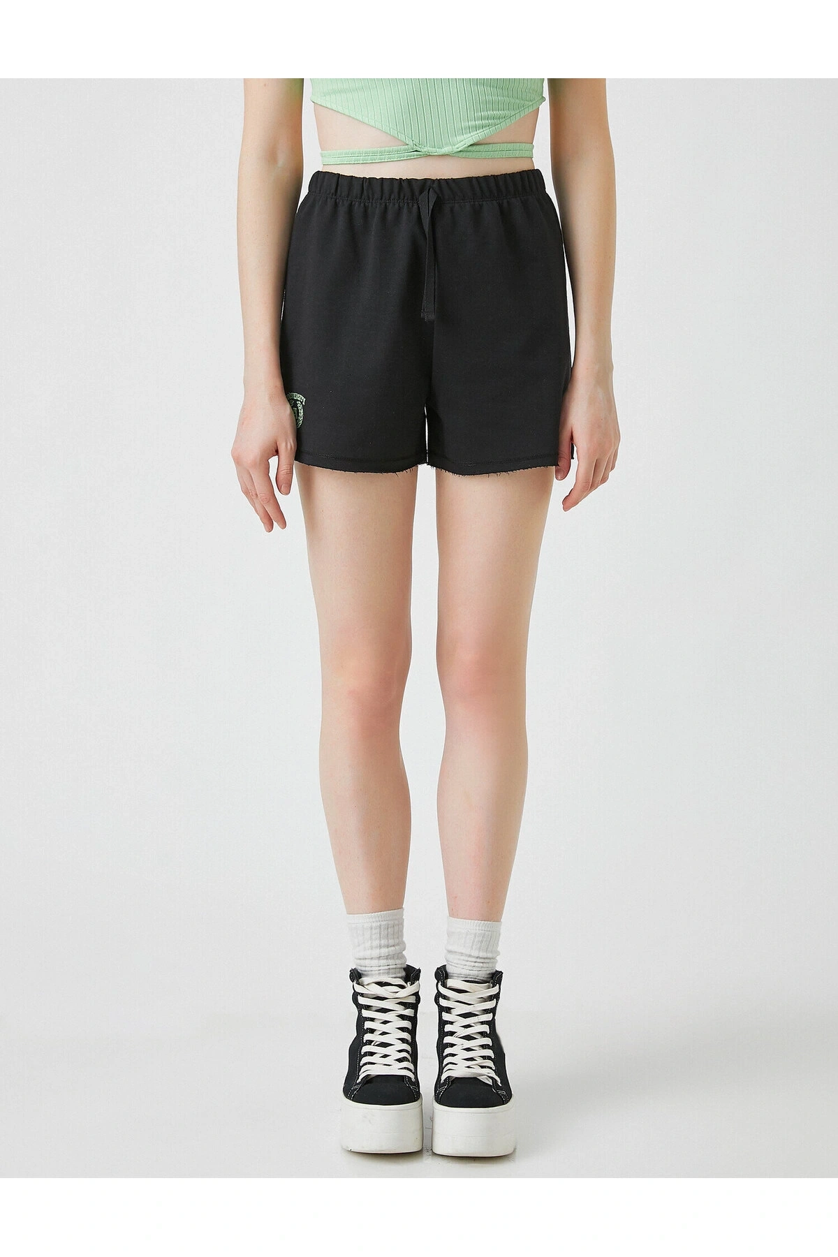 Beli Lastikli Baskılı Şort