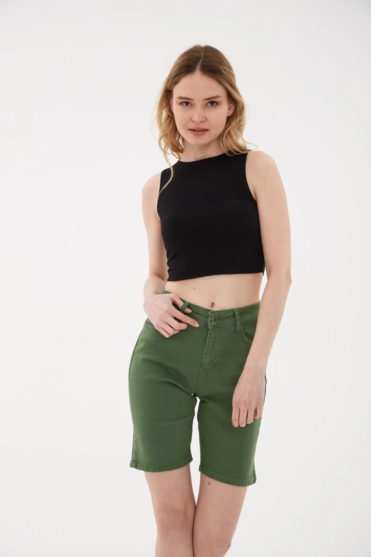 Kolsuz Crop Bluz Siyah