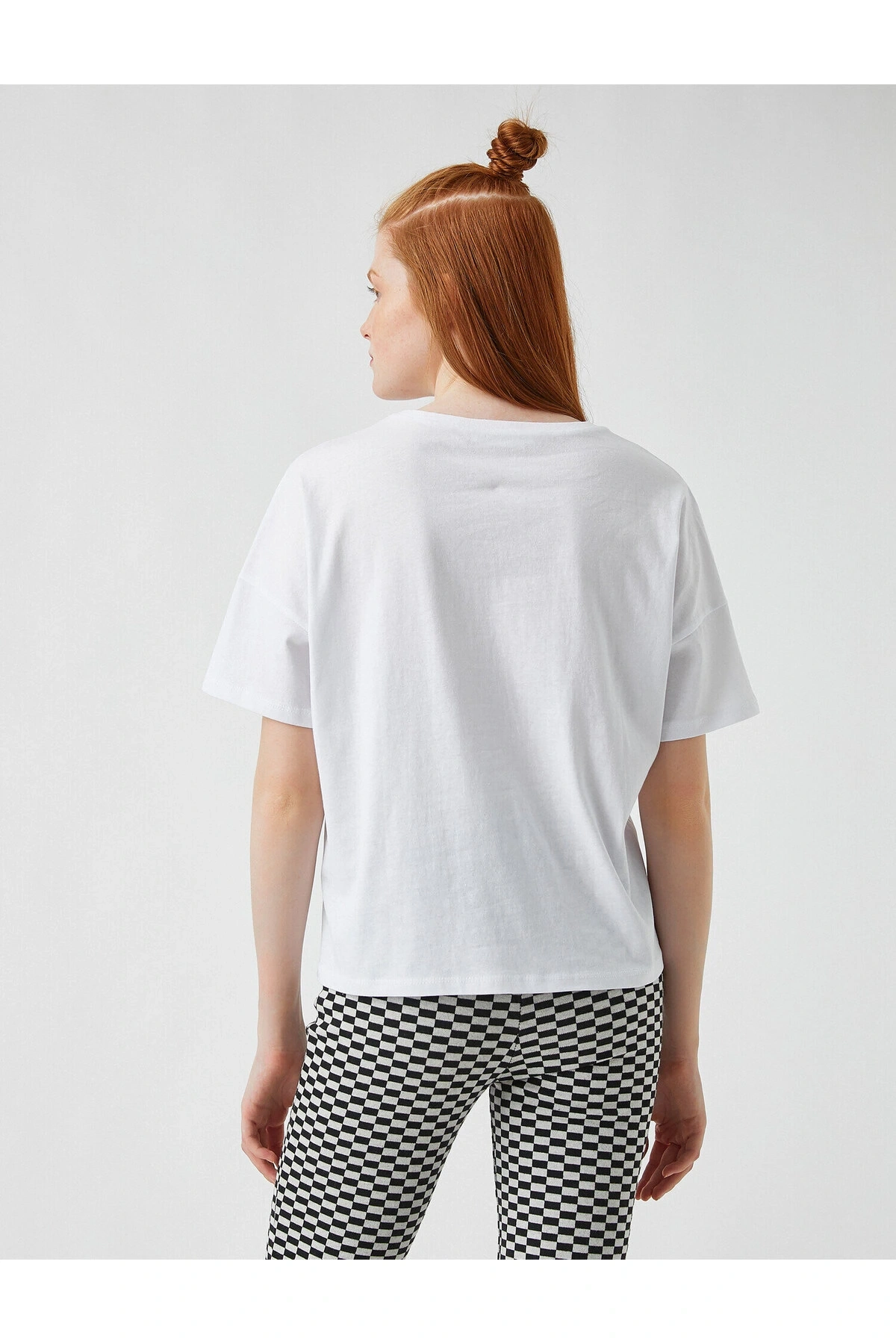 2sal10228ık Ekru T-shirt