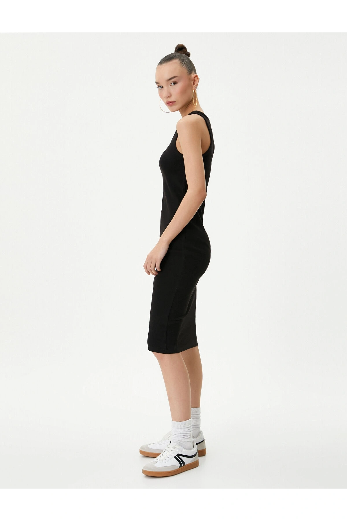 Kalem Elbise Halter Yaka Pamuklu Fitilli