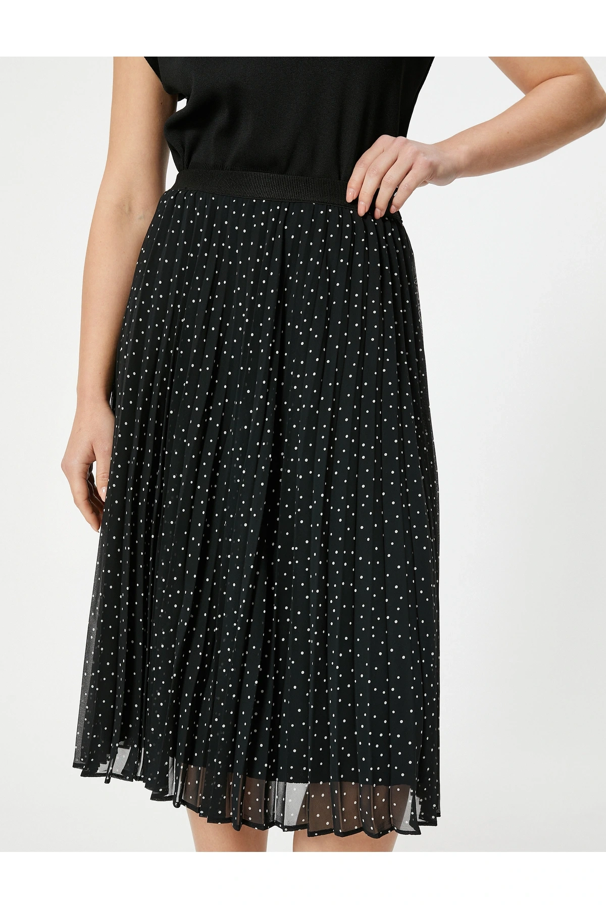 Yüksek Bel Tül Astarlı Pileli Puantiyeli Midi Etek