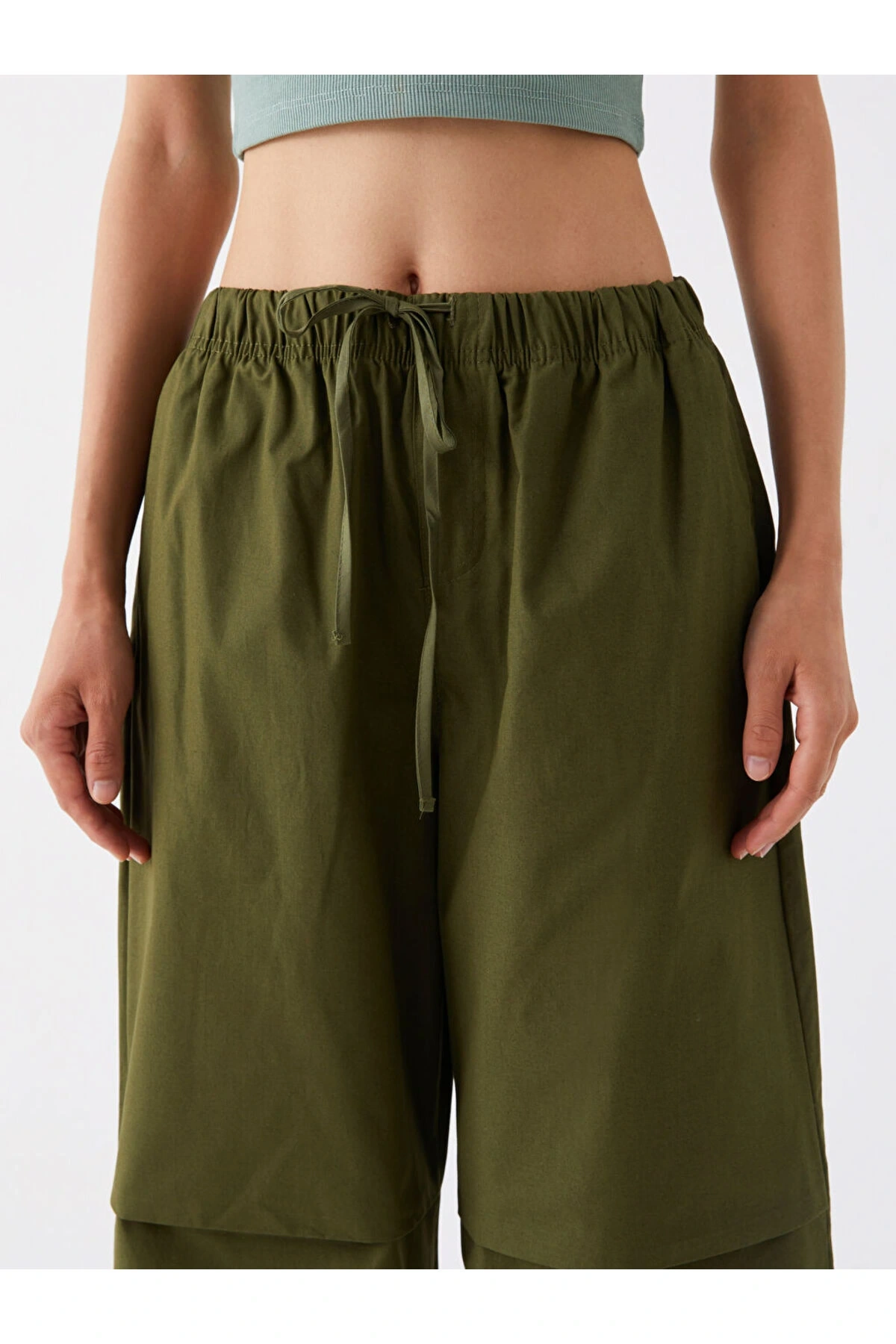 Kadın Beli Lastikli Düz Paraşüt Pantolon