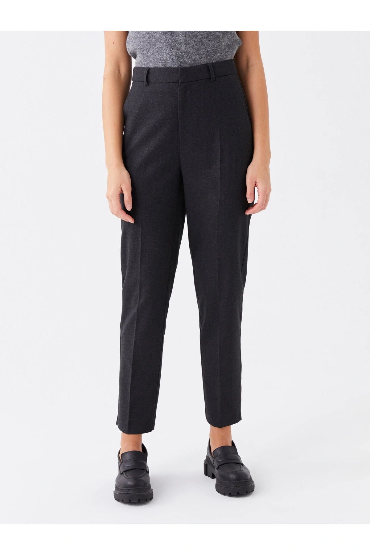 Kadın Standart Fit Düz Pantolon