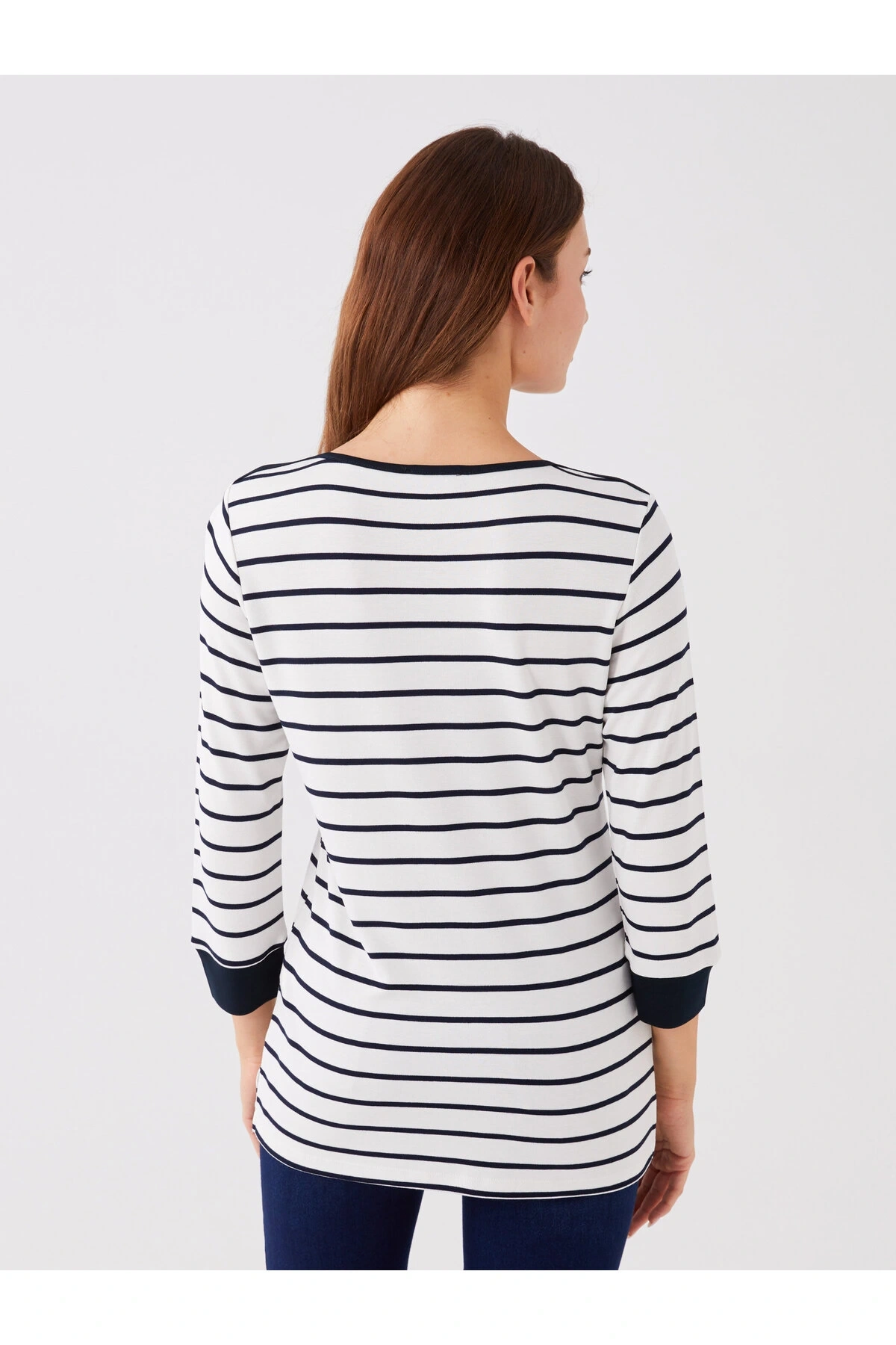 Kayık Yaka Çizgili Kadın Tişört