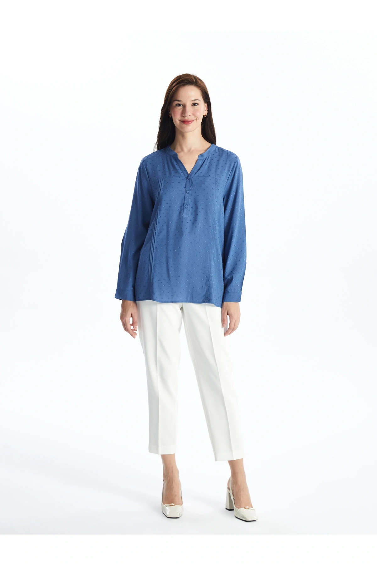 LCW Kaçık Yaka Kendinden Desenli Uzun Kollu Kadın Bluz