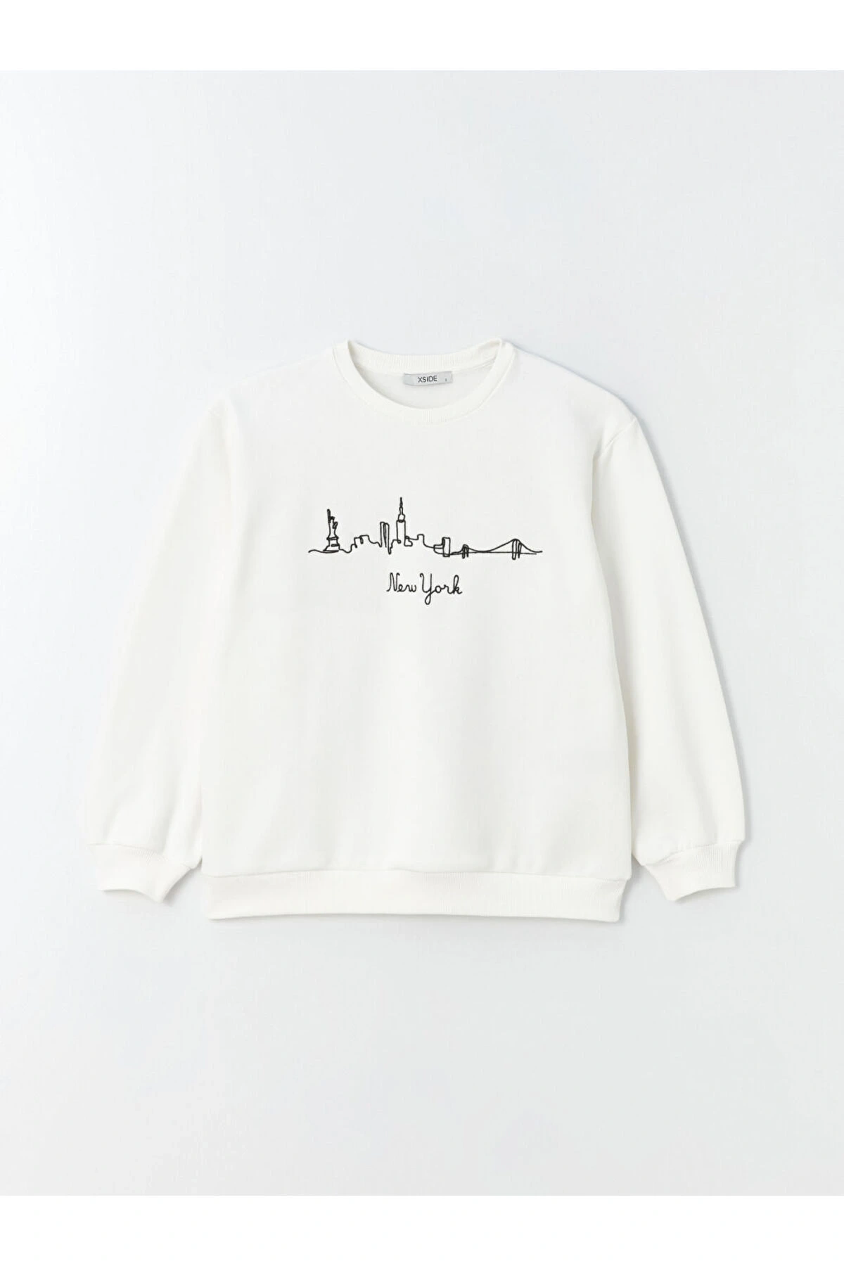 Bisiklet Yaka Nakışlı Uzun Kollu Kadın Sweatshirt