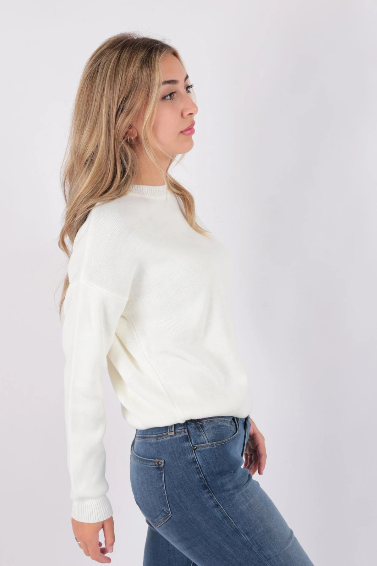 23k0166k1 Kadın Düşük Omuzlu Kazak