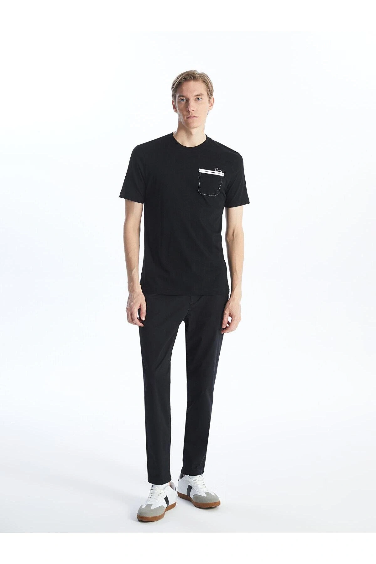 LCWAIKIKI Classic Bisiklet Yaka Kısa Kollu Baskılı Penye Erkek Tişört