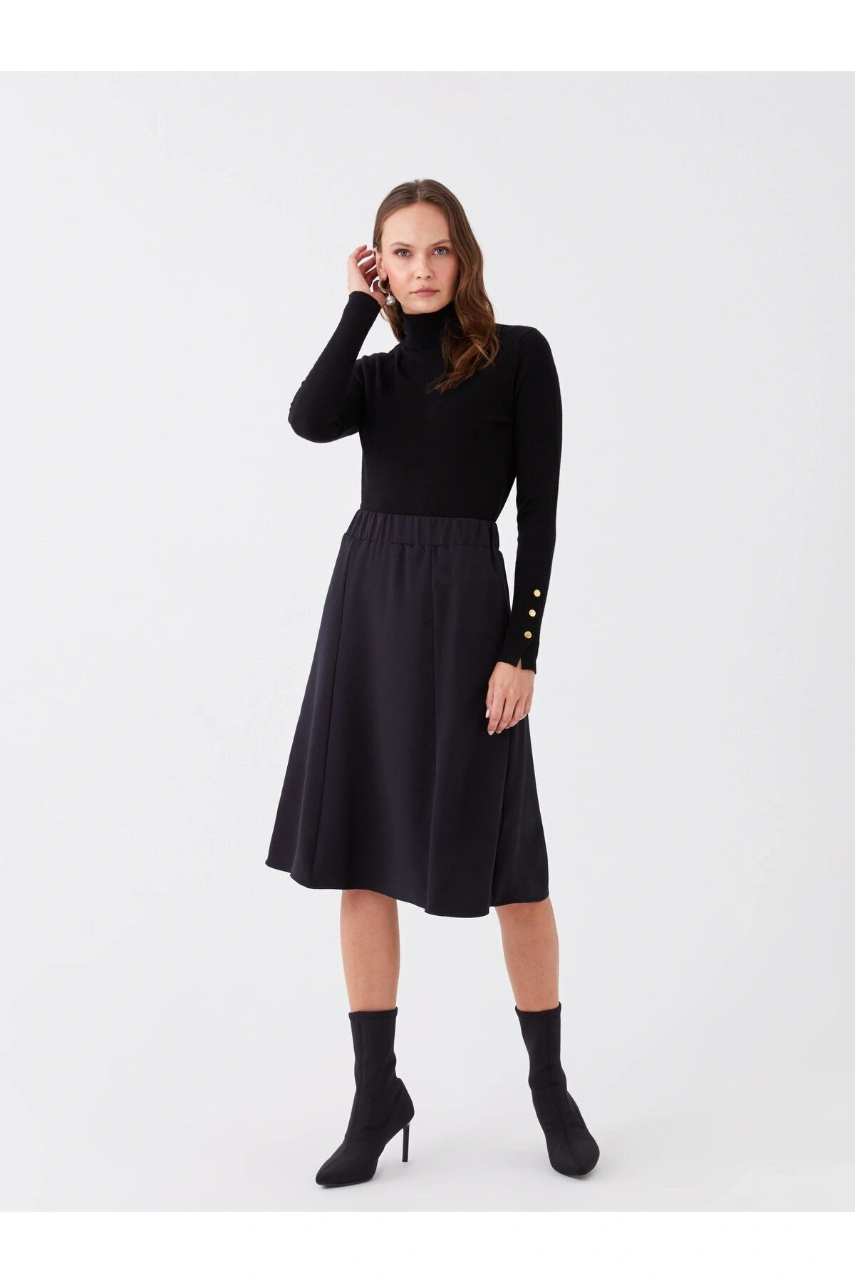 Beli Lastikli Düz A Kesim Kadın Etek