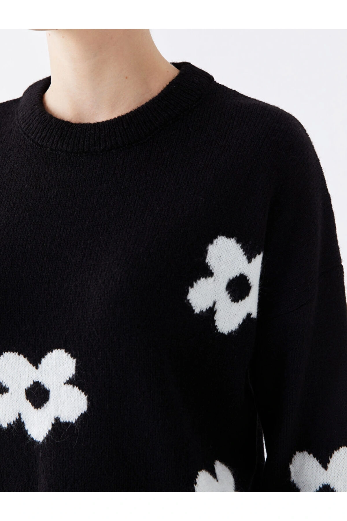 Bisiklet Yaka Çiçekli Uzun Kollu Oversize Kadın Triko Kazak