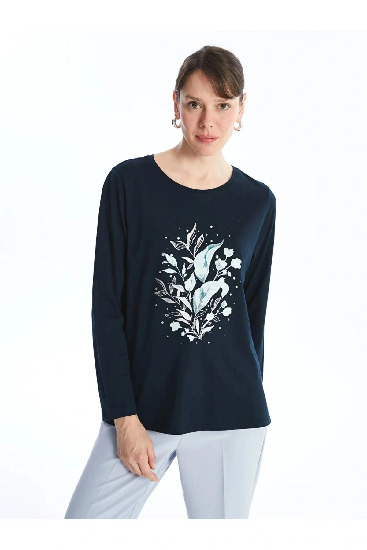 LCW Grace Lacivert Bisiklet Yaka Baskılı Uzun Kollu Kadın Tişört