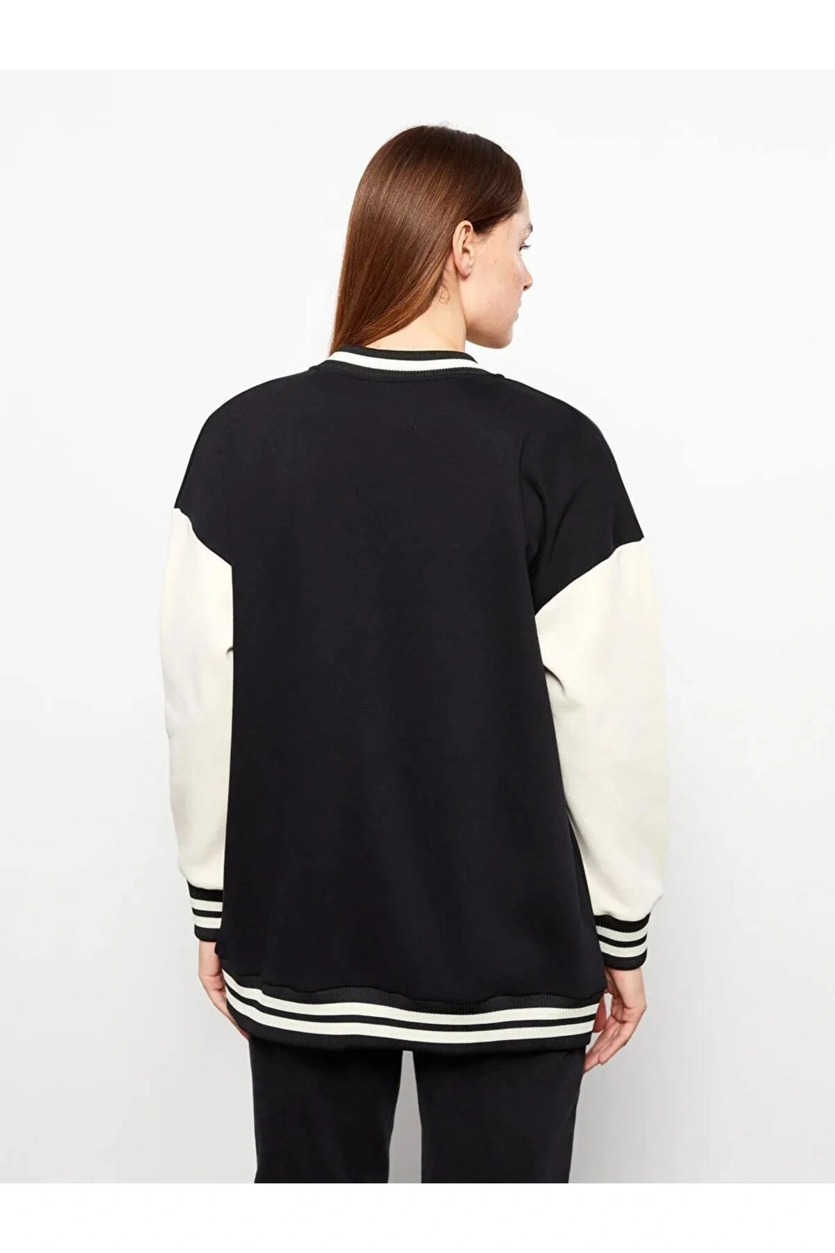 LCW Modest Siyah Bomber Yaka Nakışlı Kadın Kolej Ceket