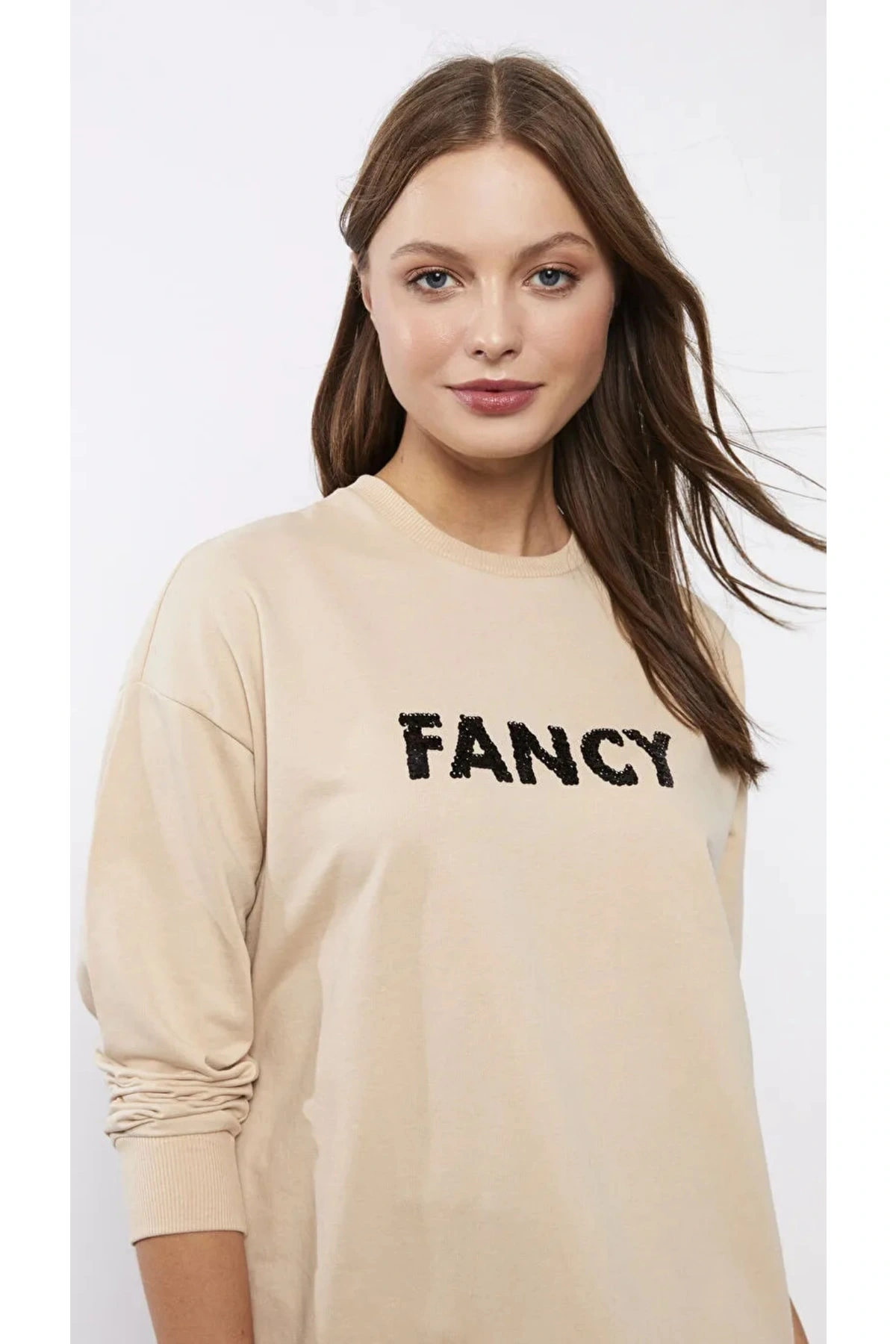 Classic Bisiklet Yaka Nakışlı Uzun Kollu Oversize Kadın Tunik