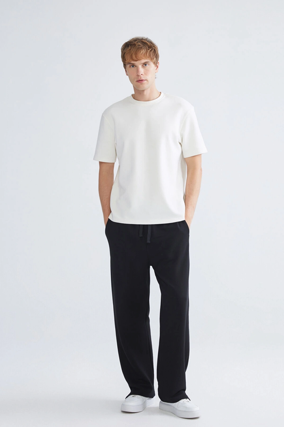 XSIDE Siyah Rahat Kalıp Erkek Eşofman Altı