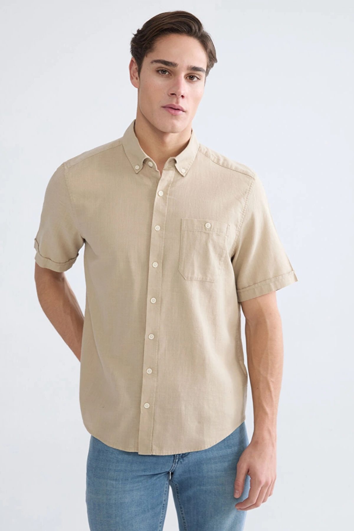 LCWAIKIKI Classic Bej Regular Fit Poplin Erkek Gömlek