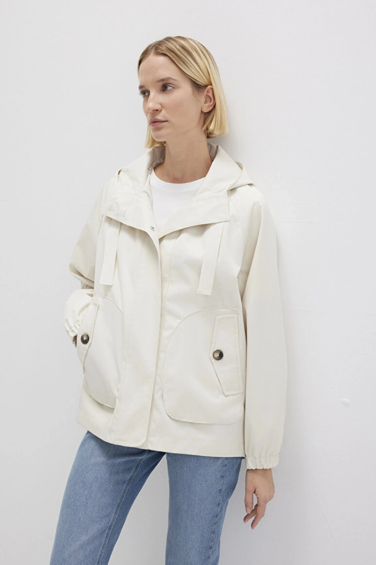 Kapüşonlu Ekru Ceket