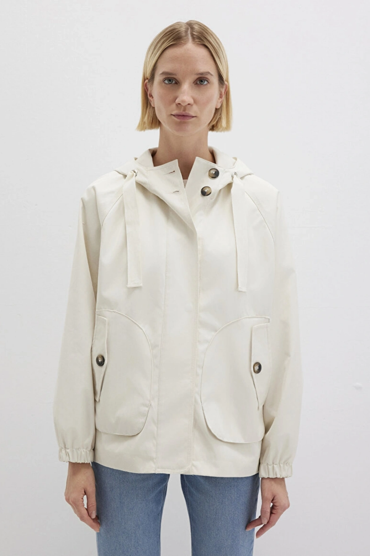 Kapüşonlu Ekru Ceket